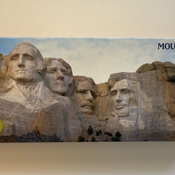 Mount Rushmore National Monument panoramic  Puzzle 500 piece new sealed in box - Picture 3 of 7